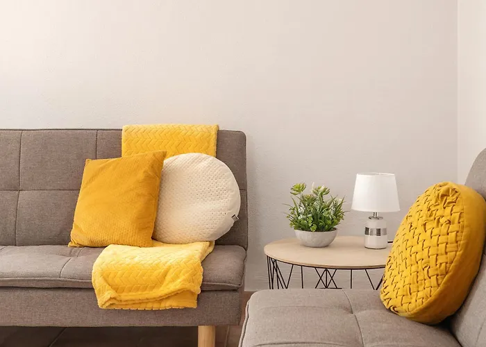 Moradia Marques * Назаре