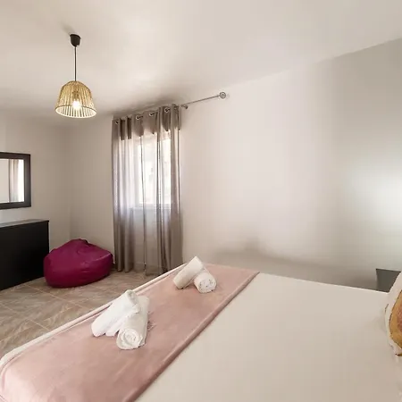 Villa Moradia Marques